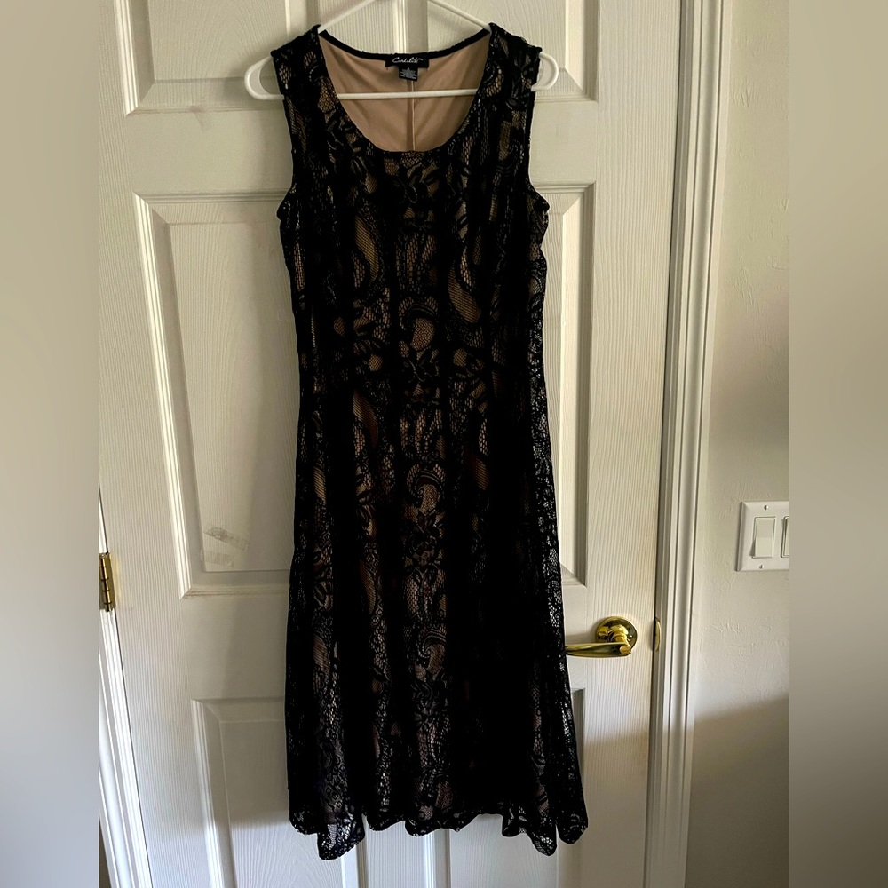 ladies, sleeveless round neck, a line dress by Candalite in a small